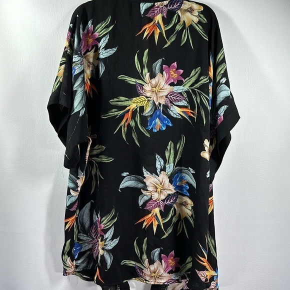 Kona Sol Short Sleeve Floral Swim Coverup, L/XL - Picture 6 of 8